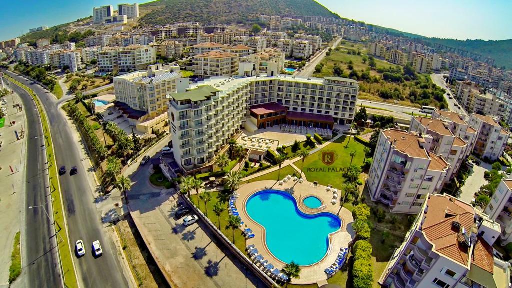 Royal Palace Kusadasi Hotel Exterior photo