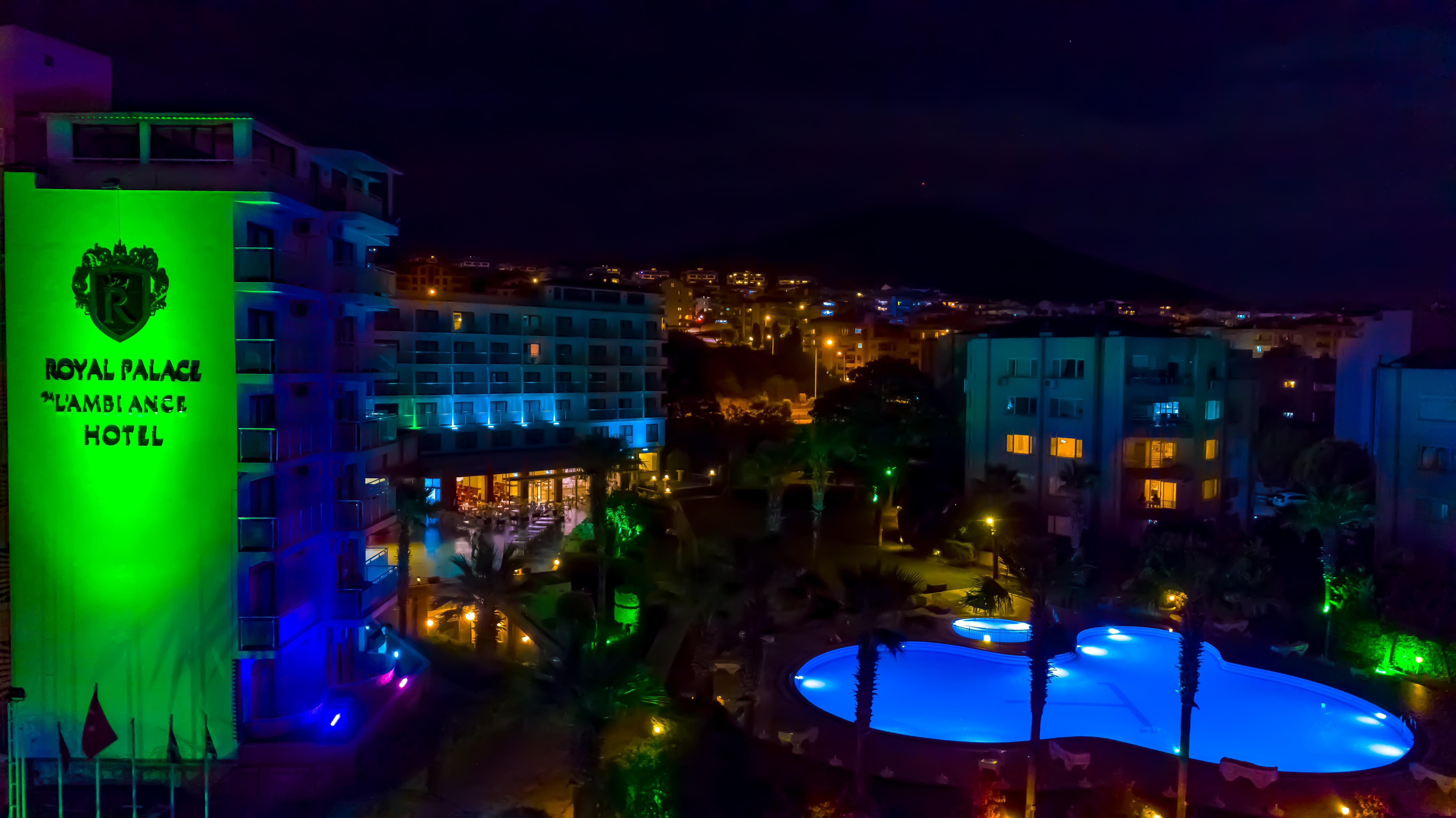 Royal Palace Kusadasi Hotel Exterior photo