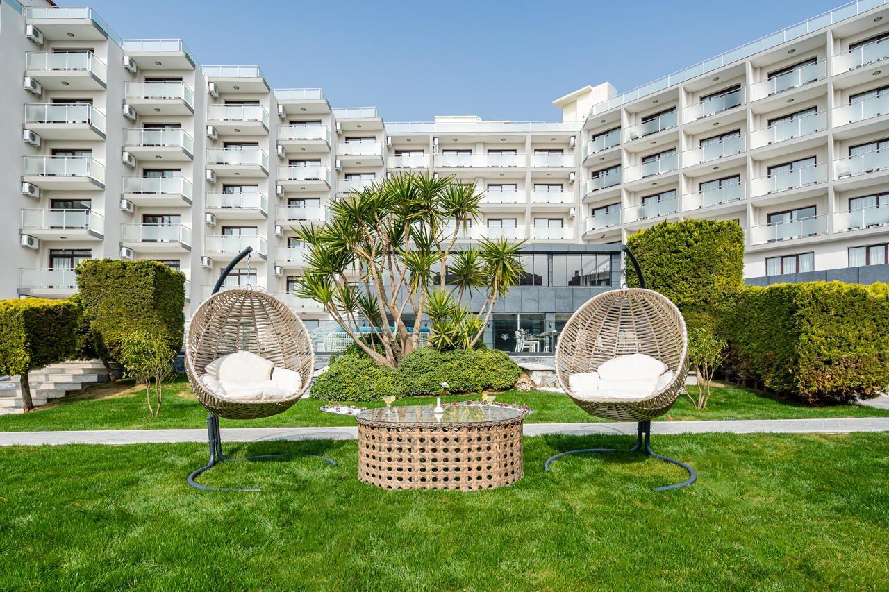 Royal Palace Kusadasi Hotel Exterior photo