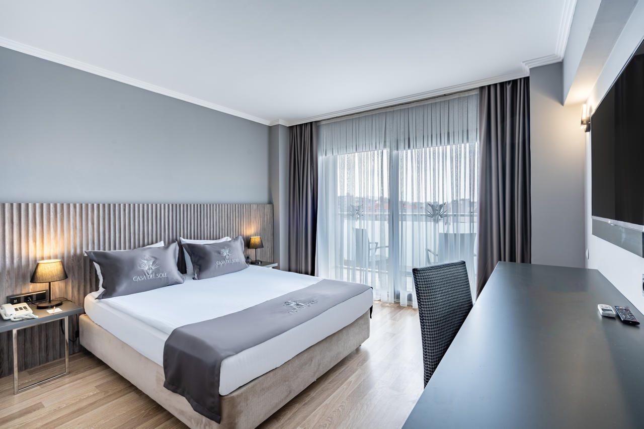 Royal Palace Kusadasi Hotel Exterior photo